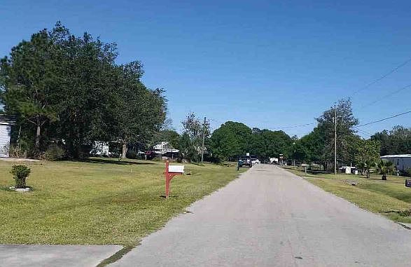 2nd image of 1705 SW Clover Dr
