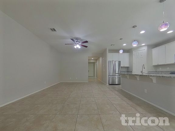 3rd image of 21195 W Palm Ln