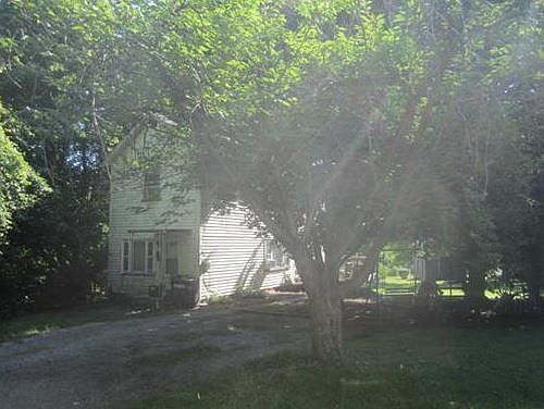 2nd image of 111 Patterson Ave