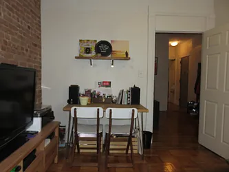 Rented by Rennit Inc.