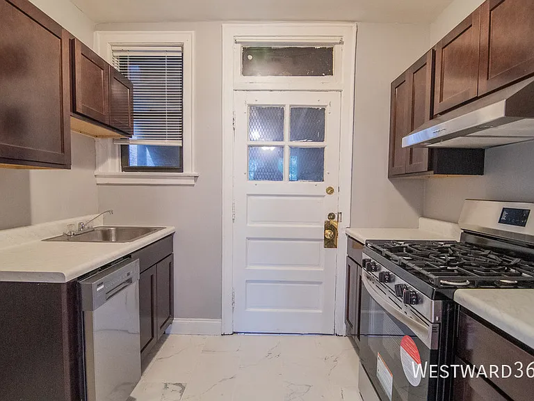 1620 W Farwell Ave #1A — Photo 1