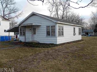 175 E Claremont St, Argenta, IL 62501