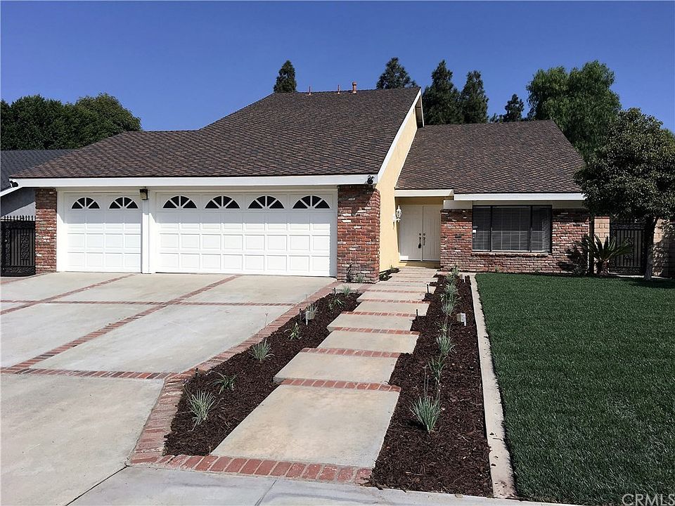 1st image of 380 N Lakedale Dr