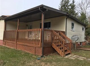 207 Looking Glass Ln, Ligonier, PA 15658