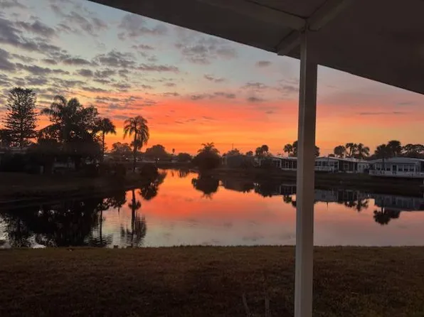 8775 20th St Lot 326, Vero Beach, FL 32966
