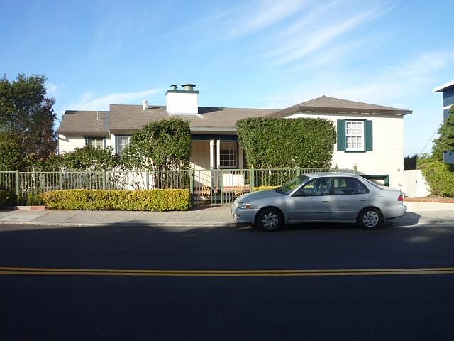 1st image of 850 Lawton St
