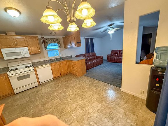 5th image of 13955 W Walnut Grove Rd Spc 21