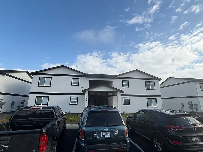 1055 Bighorn St #A — Photo 1