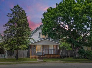 922 Conger St, Waterloo, IA 50703