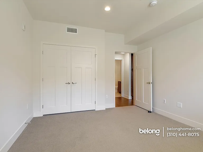 627 Deep Valley Dr #P607 — Photo 12