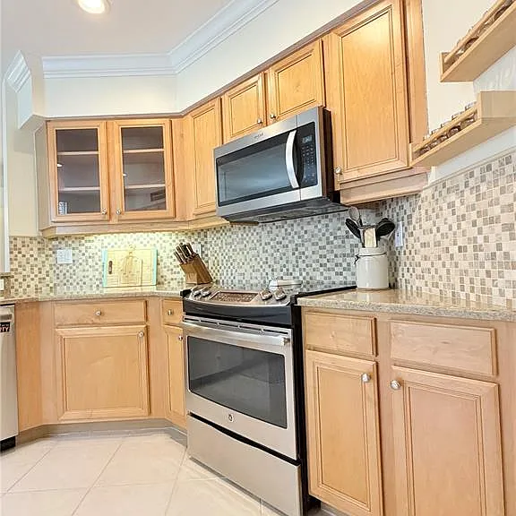 4244 Preserve Pl — Photo 15