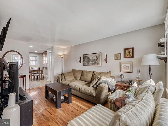 2nd image of 3650 Clarenell Rd