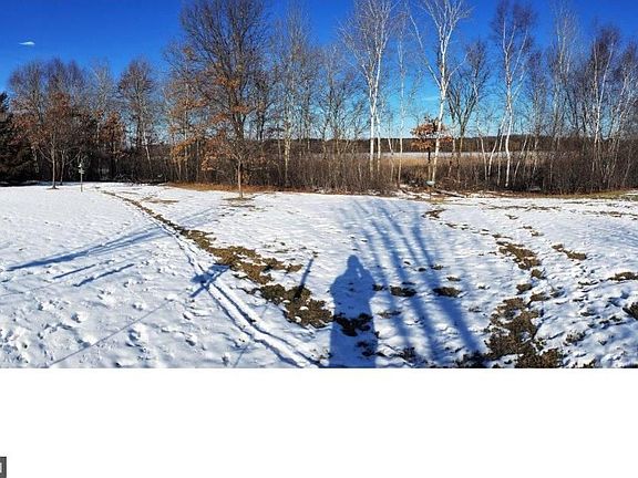 3rd image of 24796 Esquire Blvd