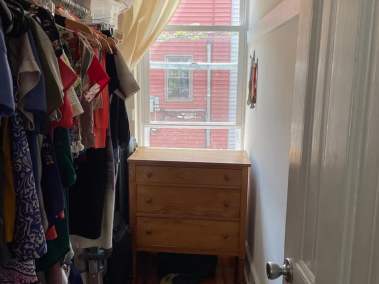 2328 Catharine St #2 — Photo 15