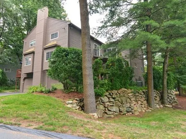 91 E Bluff Rd #91, Ashland, MA 01721