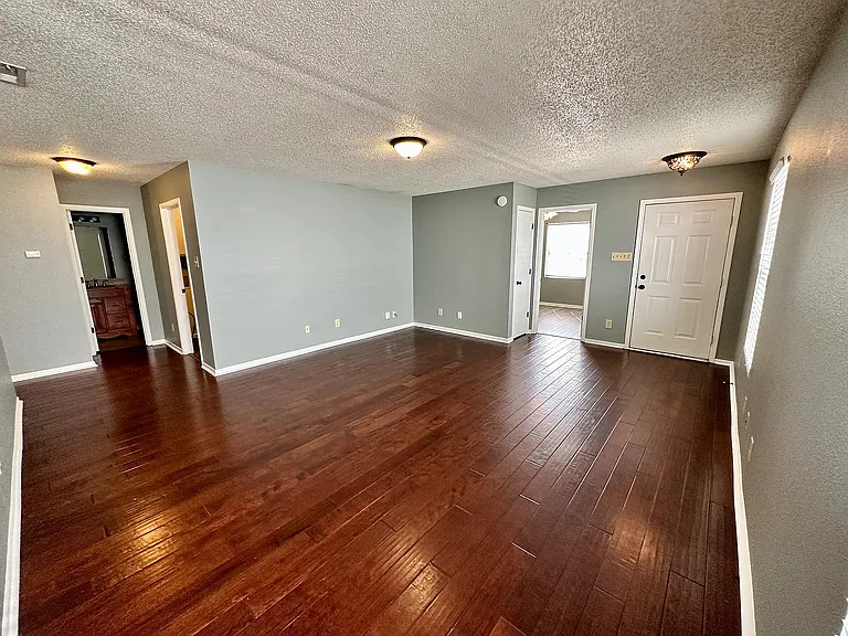 1719 Elijah Blue Dr — Photo 23