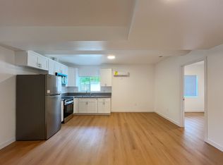 905 Gaviota Ave #12, Long Beach, CA 90813