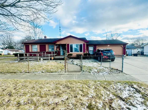 1201 Lillian Dr, Flint, MI 48505