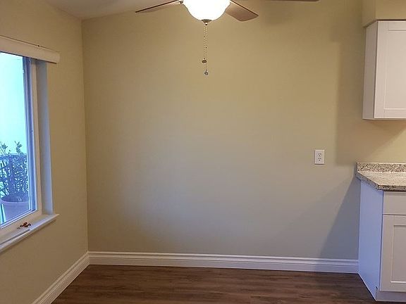 4th image of 3341 Hilltop Dr