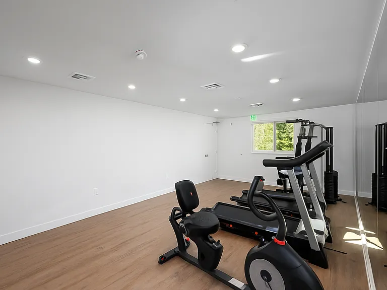 1070 S Holt Ave — Photo 64