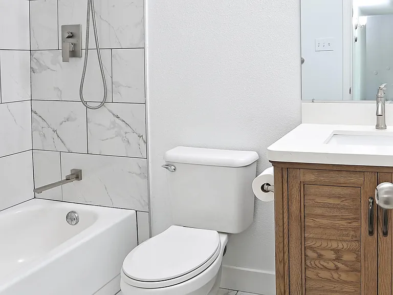 2227 Newbury Dr — Photo 14