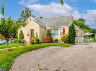 27 James Rd, Broomall, PA 19008