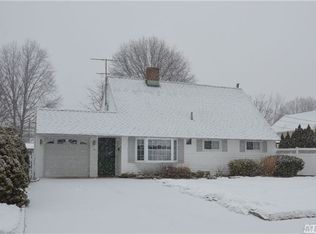 33 Swallow Ln, Levittown, NY 11756