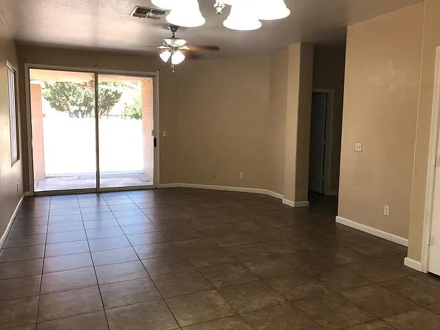 8706 W Bobby Lopez Dr — Photo 10