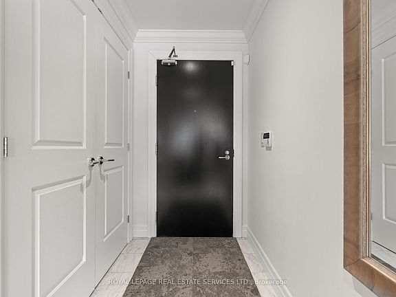 5th image of 30 Old Mill Rd Unit 512