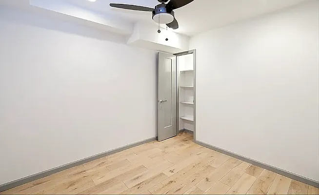 Rented by R New York | media 11