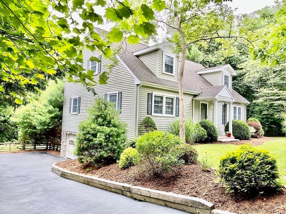 313 Forest St, Dighton, MA 02715 Zillow