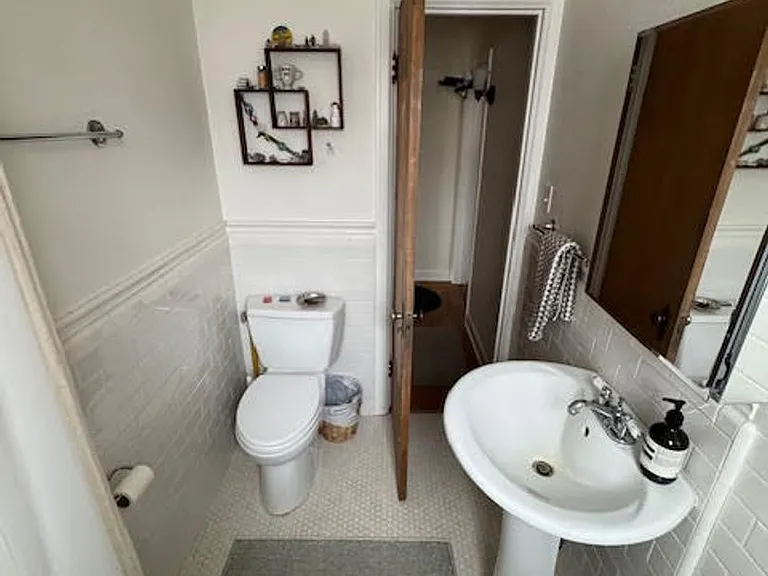 1483 Ash St #8 — Photo 16
