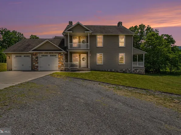372 S Good Spring Rd, Hegins, PA 17938