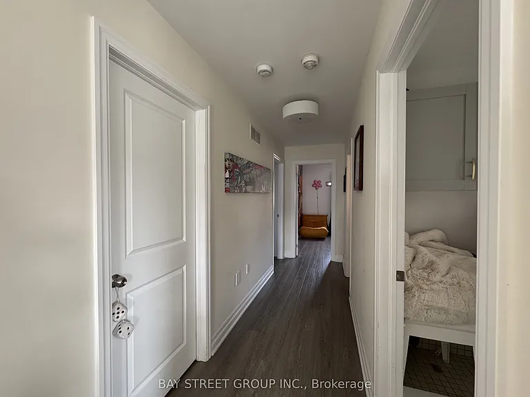 51 Dominion Cres — Photo 13