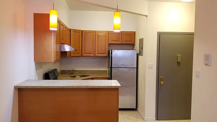 Rented by Rapid Realty Sunset Park Inc | media 12