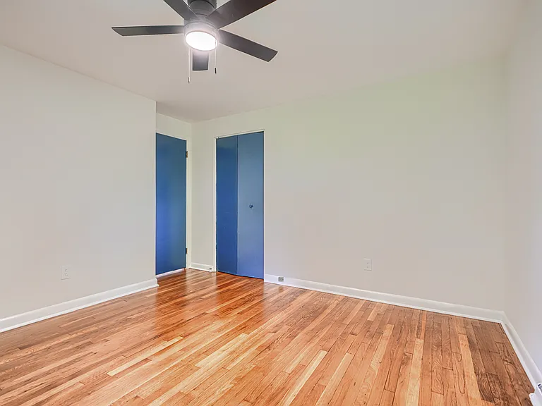 6191 Northwood Dr #2 — Photo 8