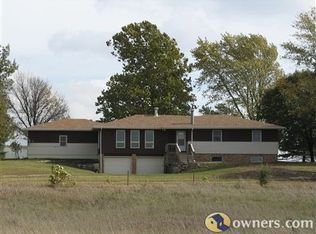 1938 C Ave, Shenandoah, IA 51601
