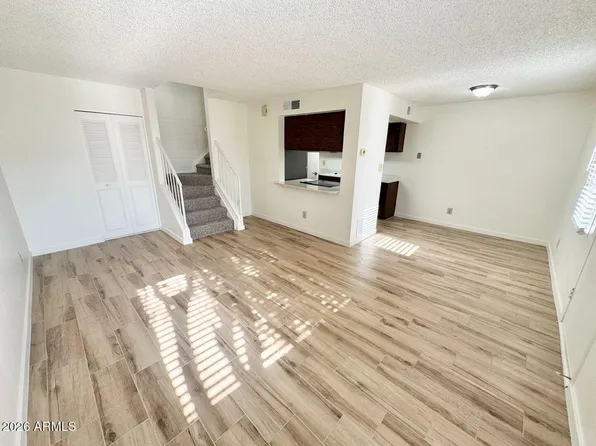 8029 N 32ND Lane, Phoenix, AZ 85051