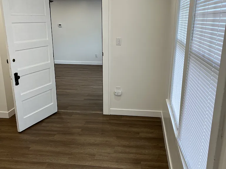 321 Waitman St #B — Photo 30