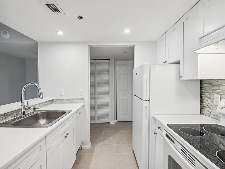 Waterview Rental — Photo 29
