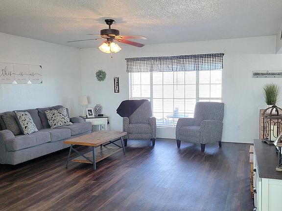 4th image of 406 E Fm 1585
