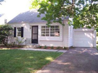 9 Clyff Ln, Beaver, PA 15009