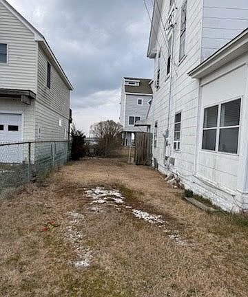 5th image of 3639 Main St