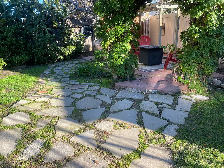 5944 Irvine Ave — Photo 13