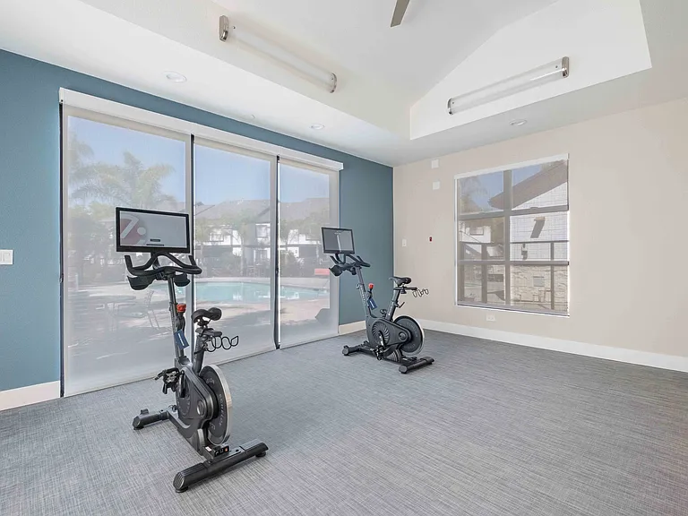 Terra House Apartments — Photo 17