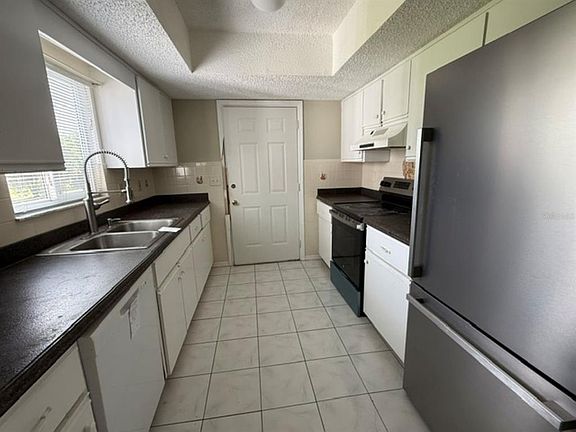 3rd image of 10235 SE 178th Pl