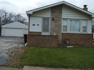 438 S Mayfair Pl, Chicago Heights, IL