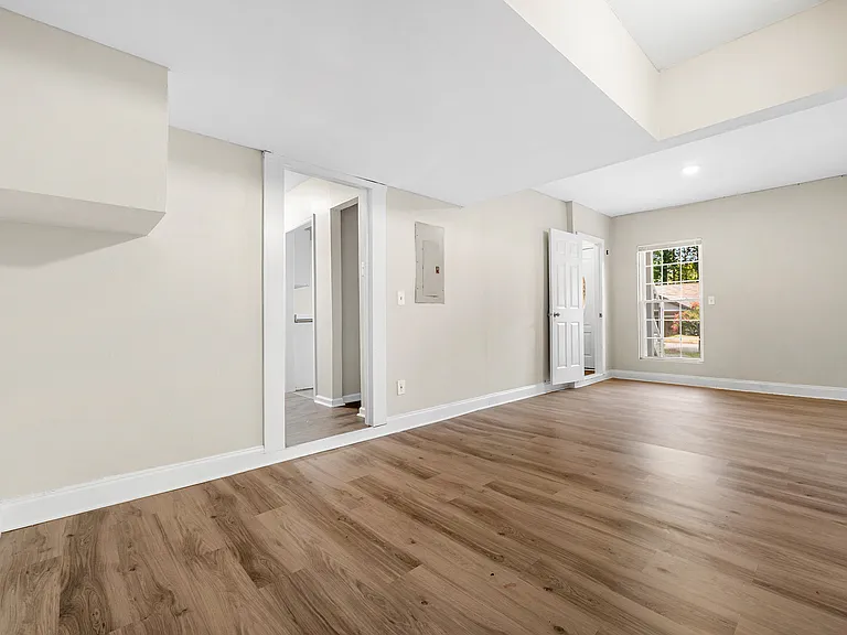 5075 N Bridges Dr — Photo 32