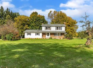 6597 E Mount Hope Hwy, Grand Ledge, MI 48837