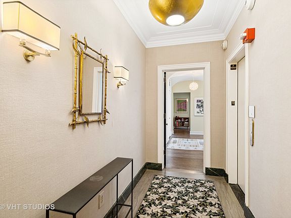 5th image of 2440 North Lakeview #19E